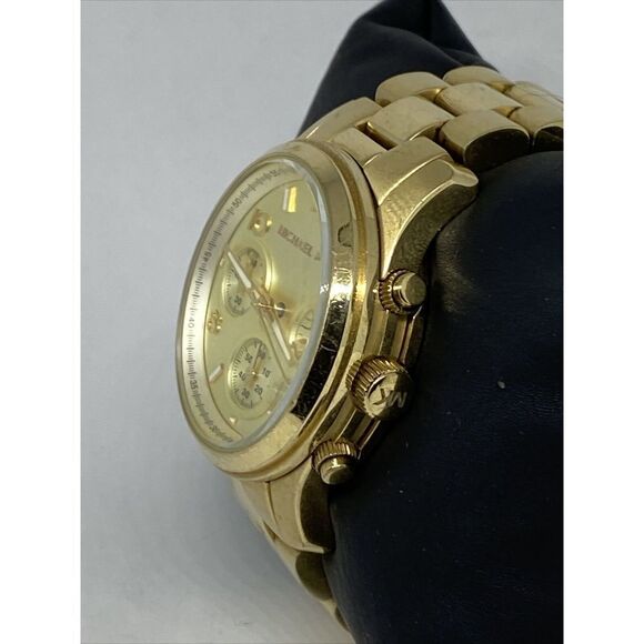 Michael Kors MK5055 - Runway Watch • Watchard.com Michael Kors Runway MK5055 Unisex Gold Stainless Steel Analog Dial Watch WFH98